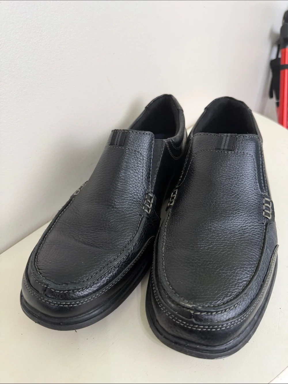 (2397) Nunn Bush Men's Black Slip-On Leather Dress Shoes, Size: 10M